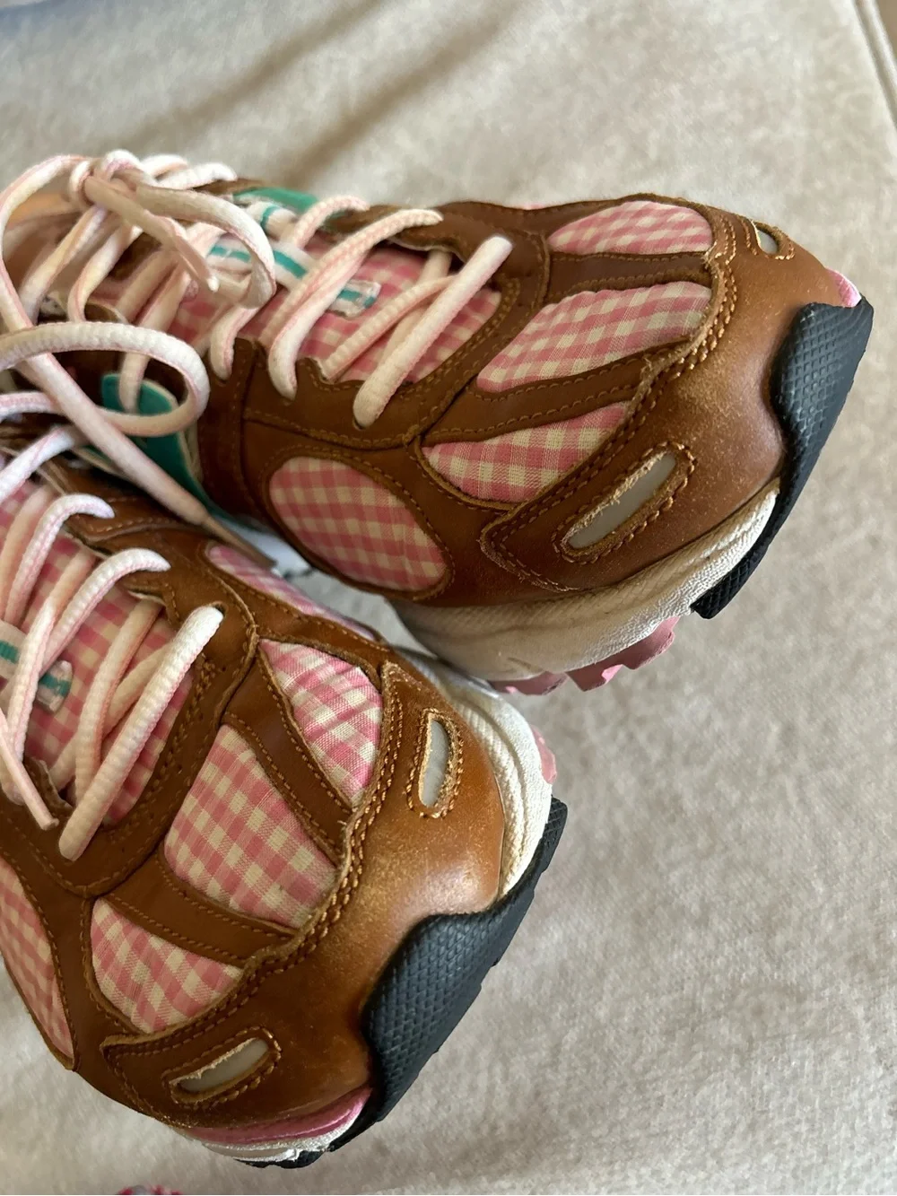 Nike Zoom Vomero 2010 Doernbecher Claire Logue 437535-200 8.5